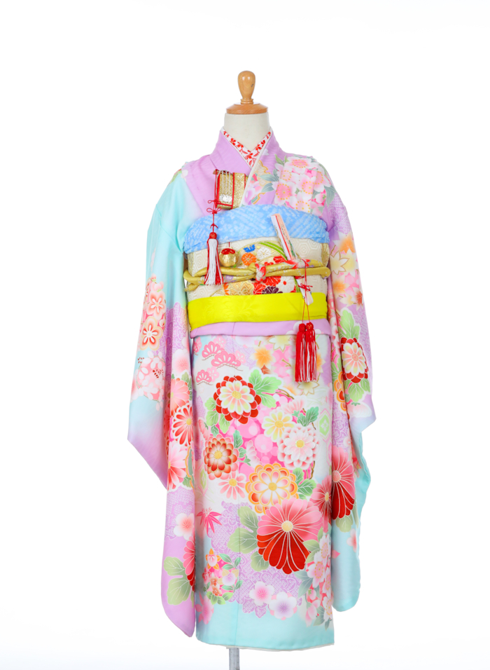 水色淡むらさき桜ふぶき